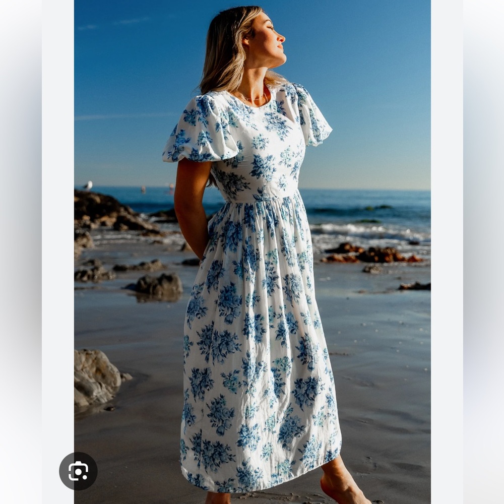 NWT Ivy City Co Odette Dress size 0 and size 2 🩵